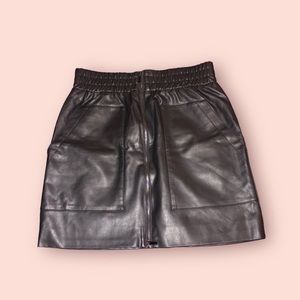 BRAND NEW French Connection Mini Skirt